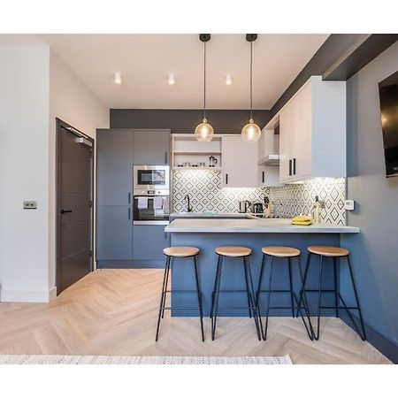 Central Belfast Apartments: University Street エクステリア 写真