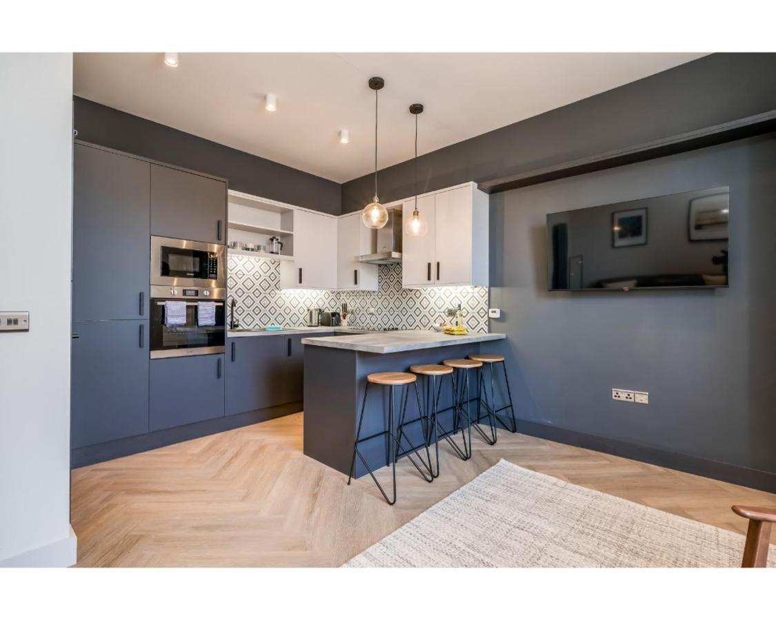 Central Belfast Apartments: University Street エクステリア 写真