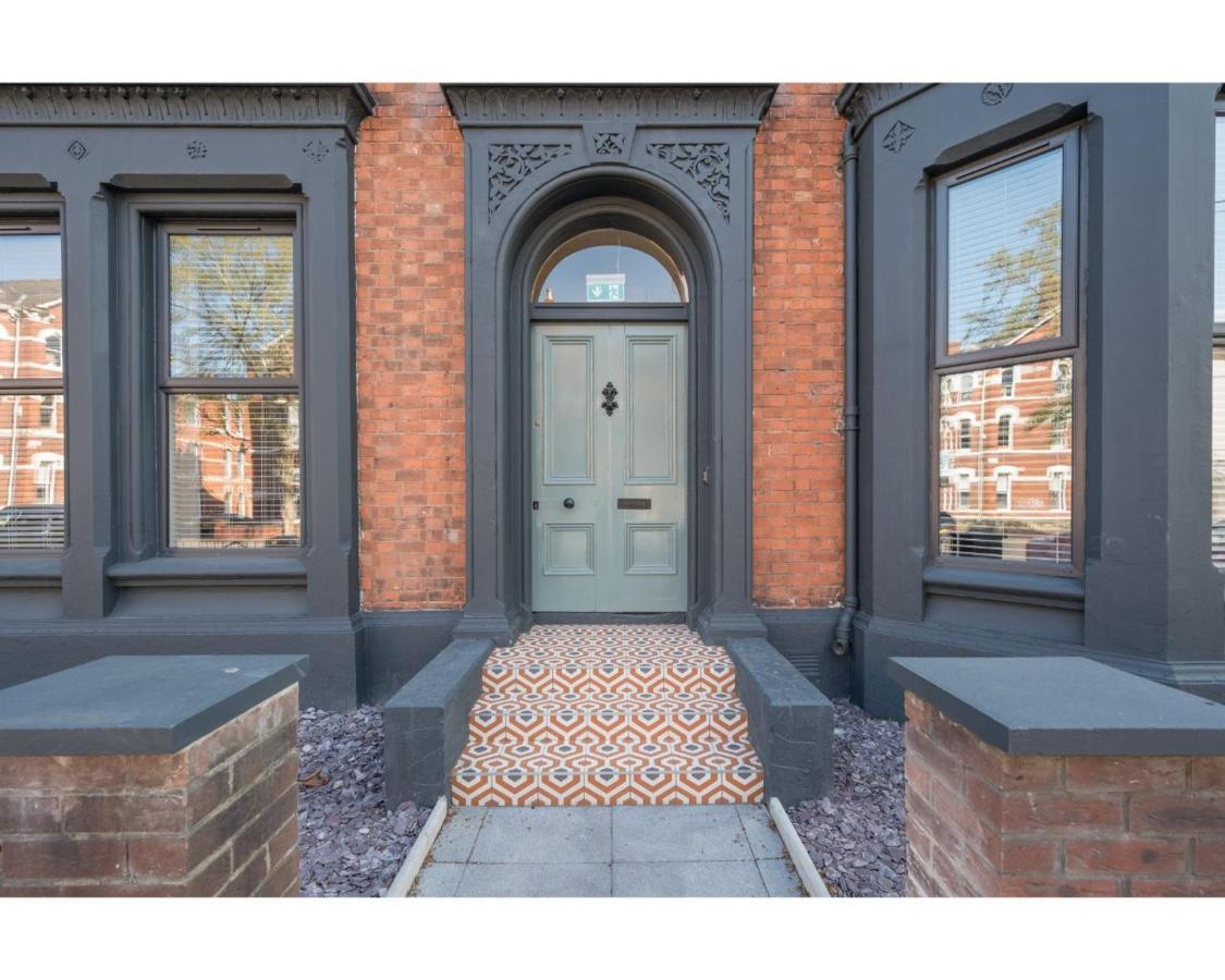 Central Belfast Apartments: University Street エクステリア 写真