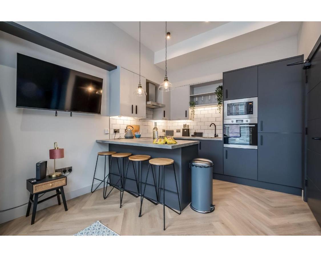 Central Belfast Apartments: University Street エクステリア 写真
