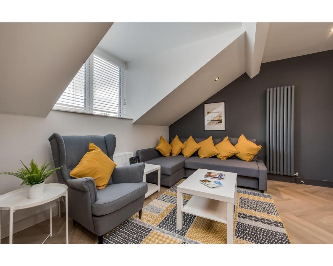 Central Belfast Apartments: University Street エクステリア 写真