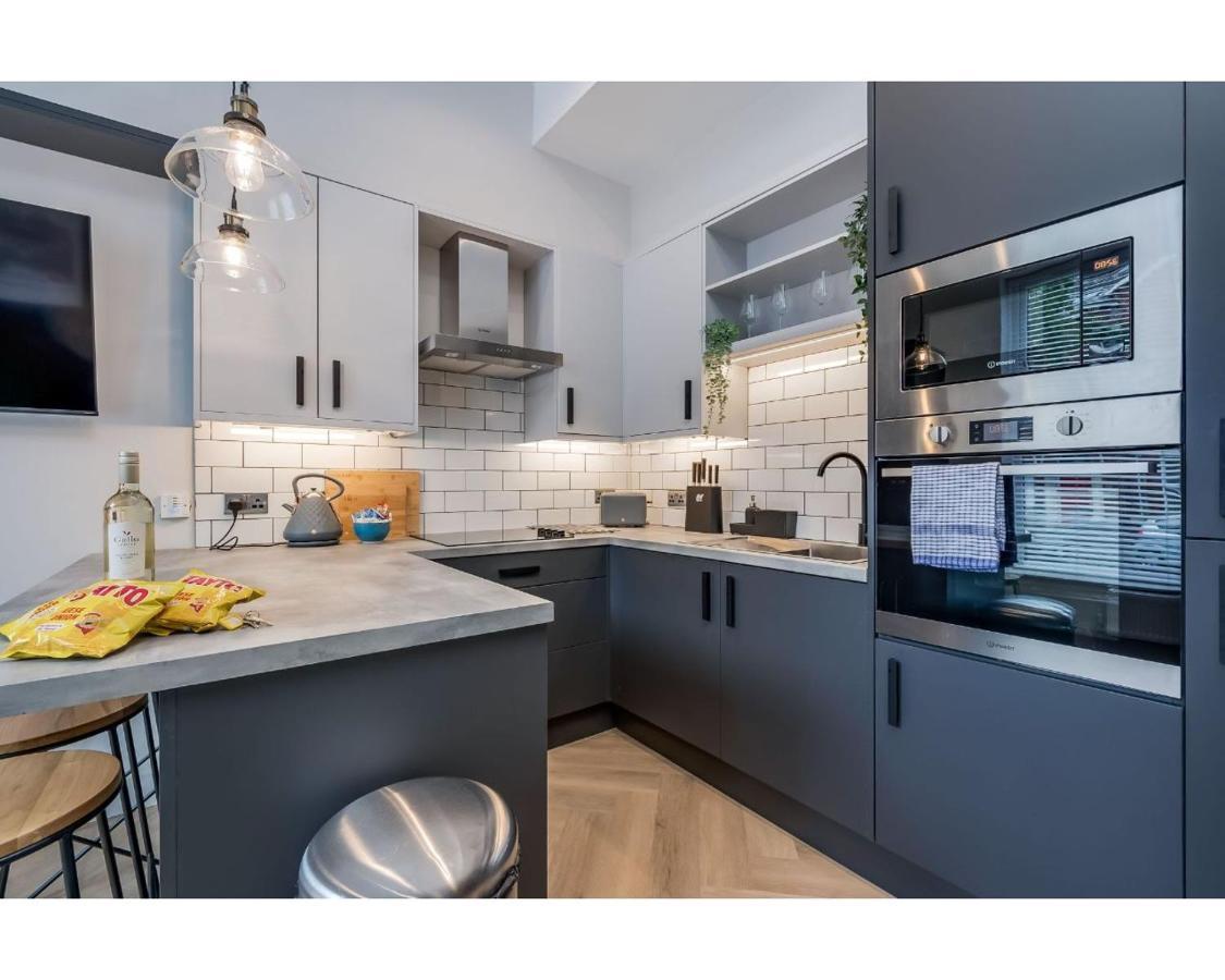 Central Belfast Apartments: University Street エクステリア 写真